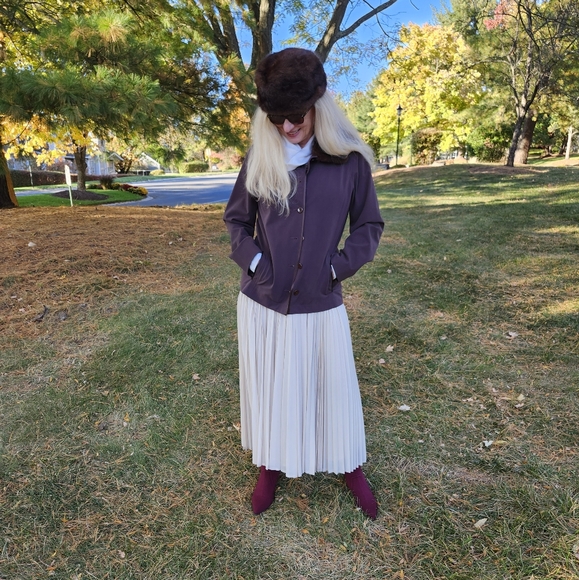 Vintage Ex Cond Mousieur X Mink Hat & Doncaster Mink Collar Jacket, 6, $180 - Picture 5 of 13